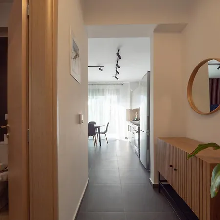 Leisure Apartment